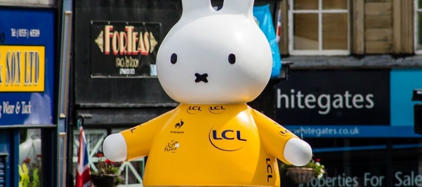 Lapin publicitaire LCL sur le Tour de France