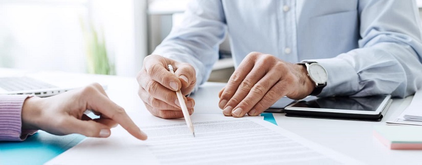 Révision des termes d'un contrat entre un client et un banquier