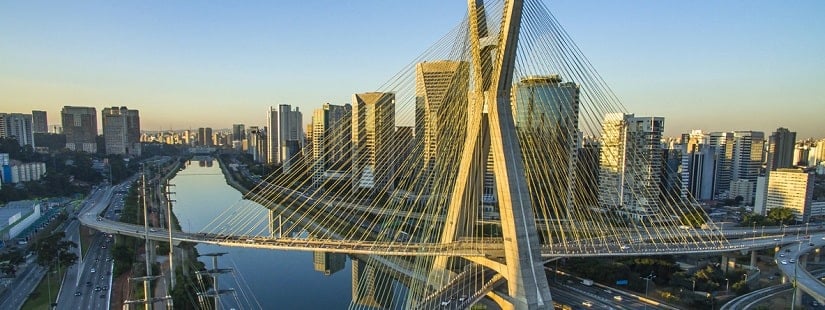 Pont a SAO Paulo au Brésil