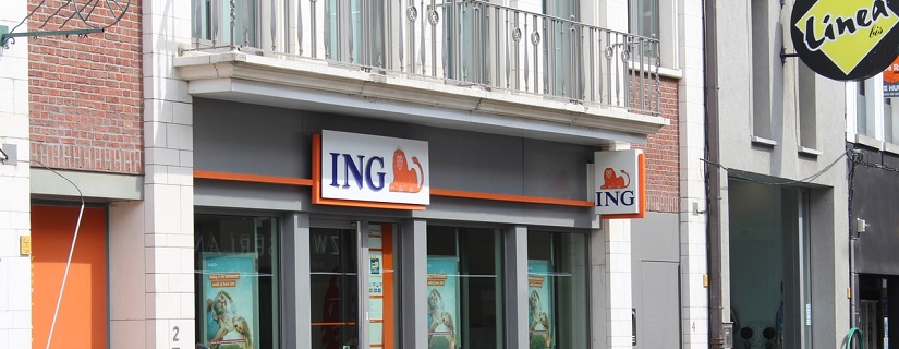 Vue extérieur de la banque ING située à Aalst, Belgique.
