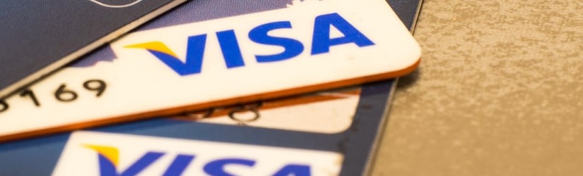 Gros plan des cartes de crédit, Visa et MasterCard, crédit, débit et électronique.