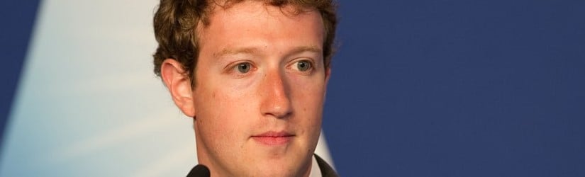 Le PDG de Facebook Mark Zuckerberg participe à une conférence sur les technologies web lors du G8 français dans le nord de la France.