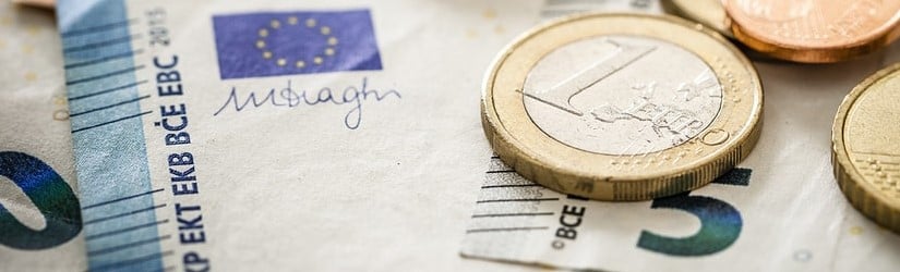 Gros plan sur les pièces et les billets de l’Union européenne