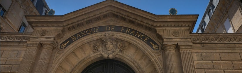 Porte d'entrée de la Banque de France à Paris.