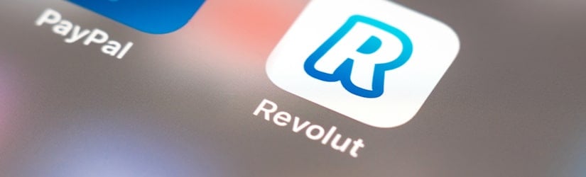 Revolut est une alternative bancaire numérique qui comprend une carte de débit prépayée, l'échange de devises et des paiements de pair à pair.